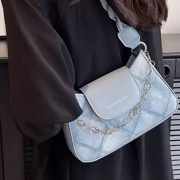 Жижиг гар цүнх код: 83112