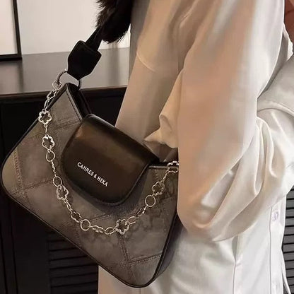 Жижиг гар цүнх код: 83112